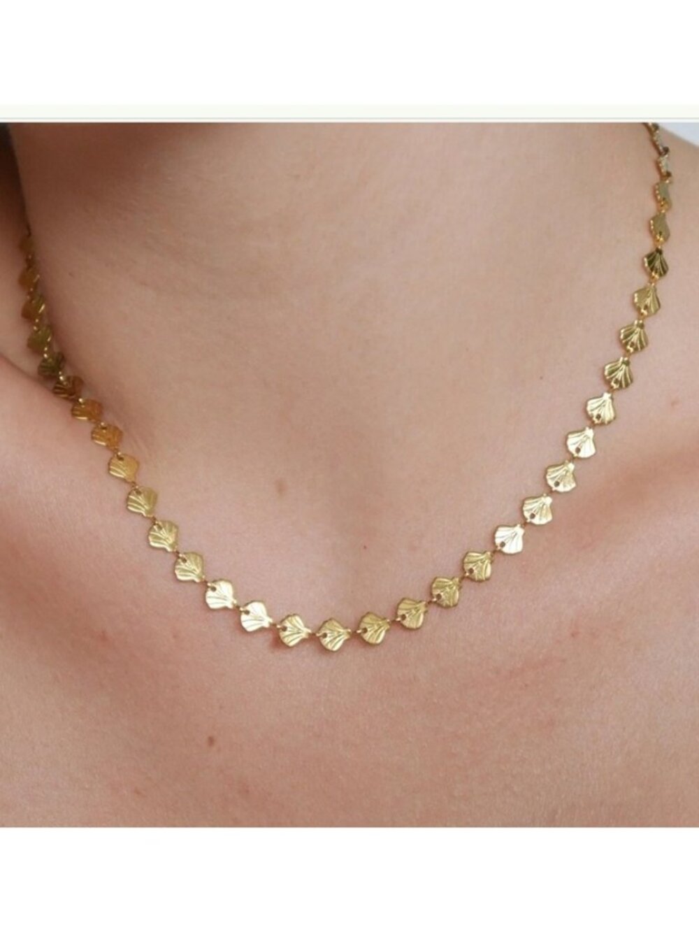 Seashell Gold Chain Sparkle Choker Necklace Waterproof 18K Gold Non-tarnish